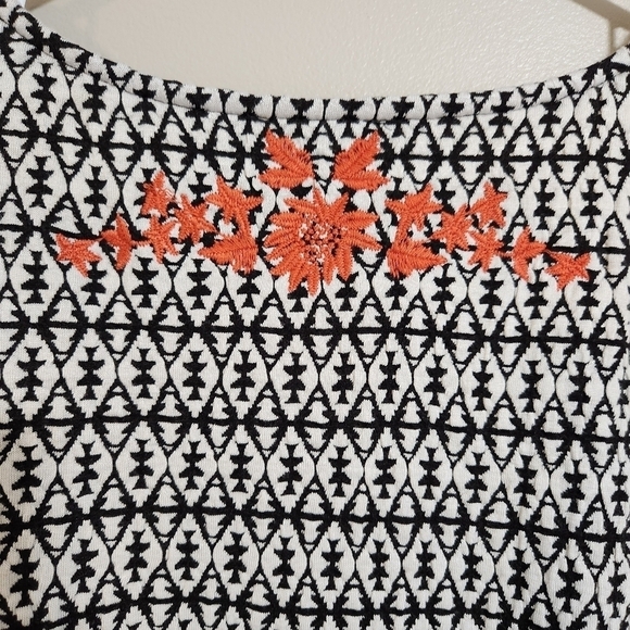 Anthropologie THML Shift Dress Aztec Embroidered Houndstooth 3/4 Sleeve sz  M - Picture 6 of 8